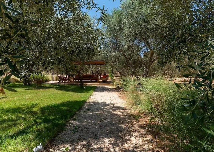 Вилла Ninnitrulli